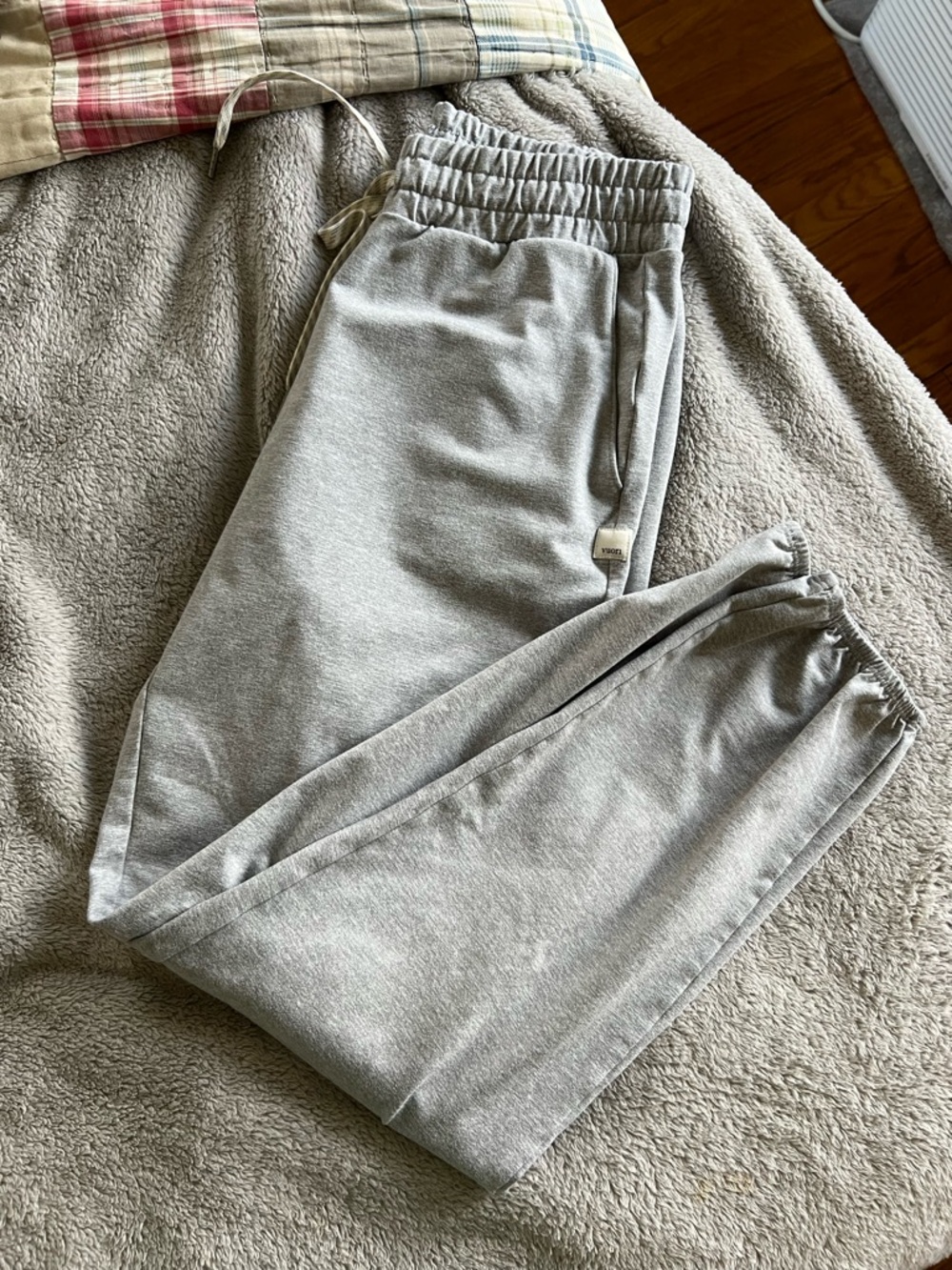 Vuori Women’s Granite Performance Jogger Light Heather Grey XS - Picture 2 of 5